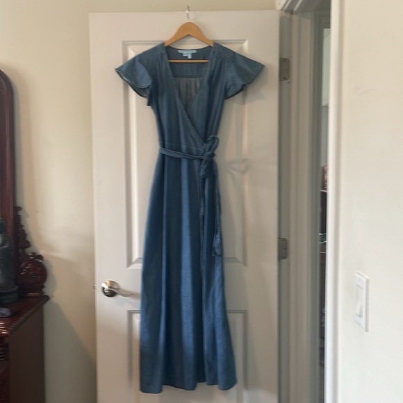$138  Draper James Chambray Denim Wrap Style Long Maxi Dress Size 0 - Picture 2 of 3